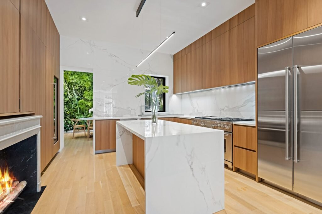 Real estate photography of a modern kitchen